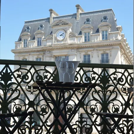 Rosa - Centre Gare Saint Jean Hotel