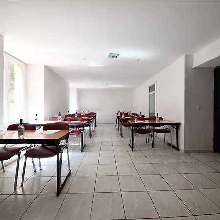 Rosa - Centre Gare Saint Jean Hotel