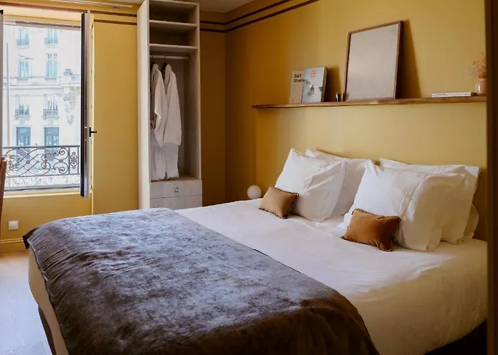 Rosa - Centre Gare Saint Jean Bordeaux