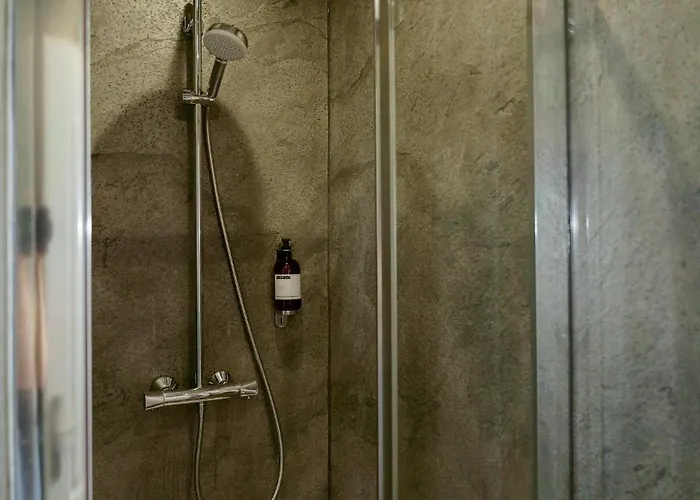 Rosa - Centre Gare Saint Jean Μπορντό